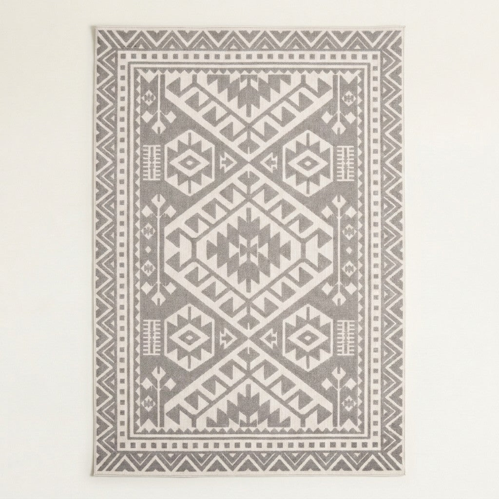 Aaya Rug