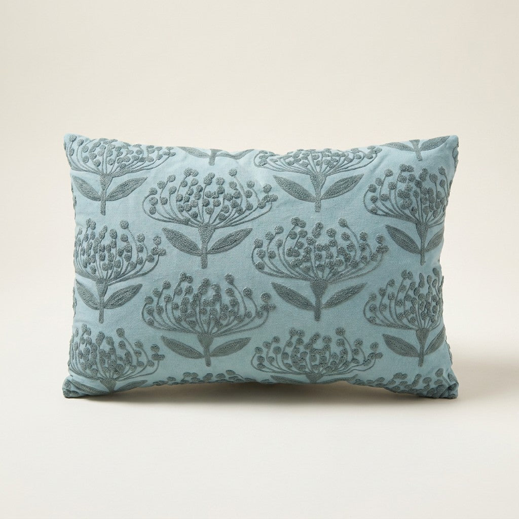Alyssum Pillow