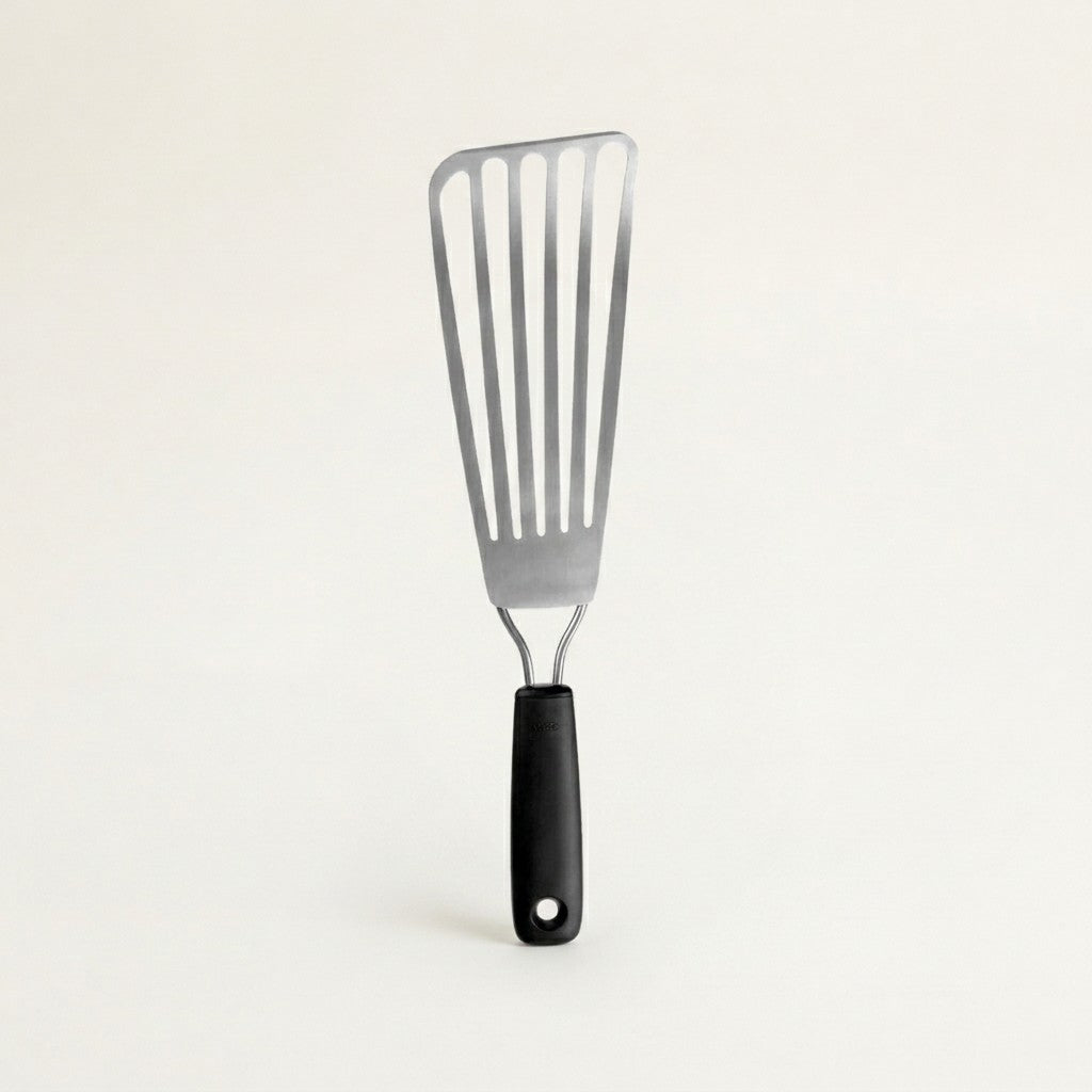 OXO Fish Turner