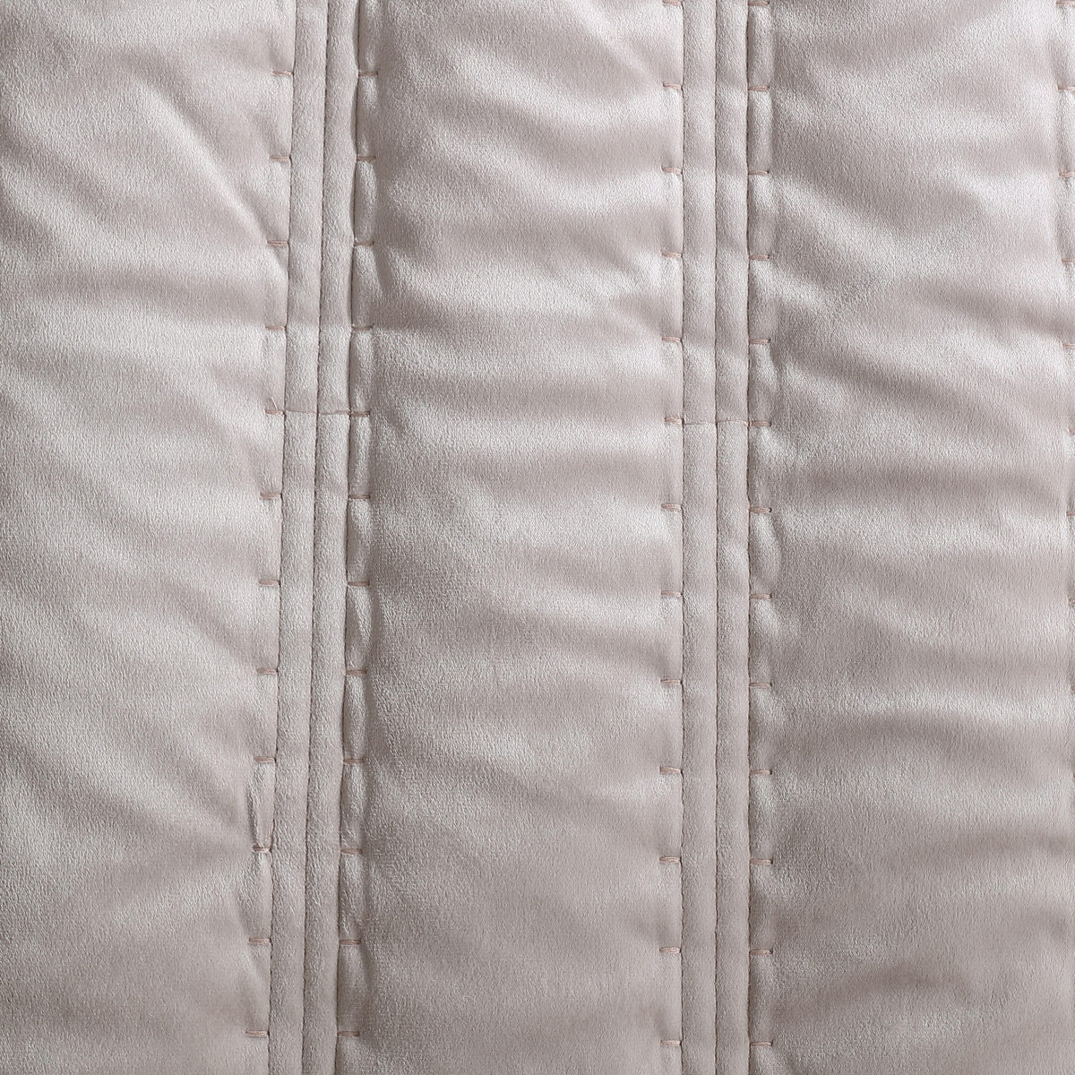 Velvet Linear Stitch Quilt Set