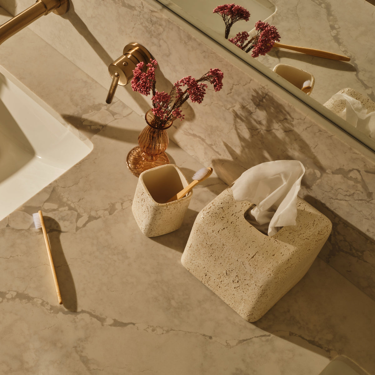 DÉCOR & ORGANIZATION