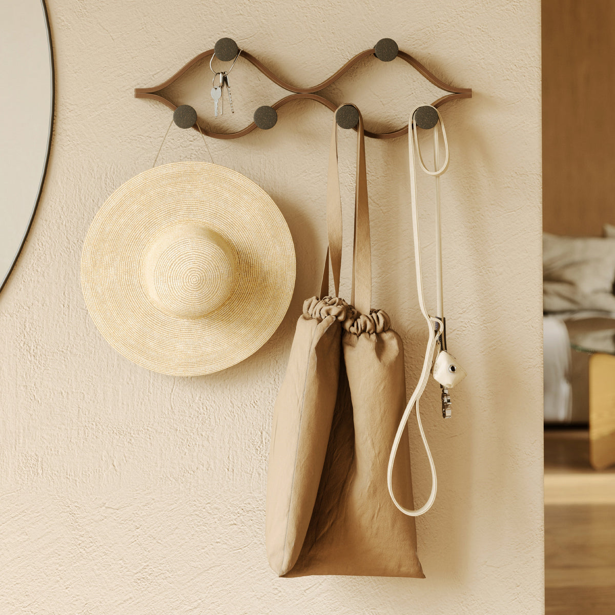 CLOTHING & ACCESSORY ORGANIZATION