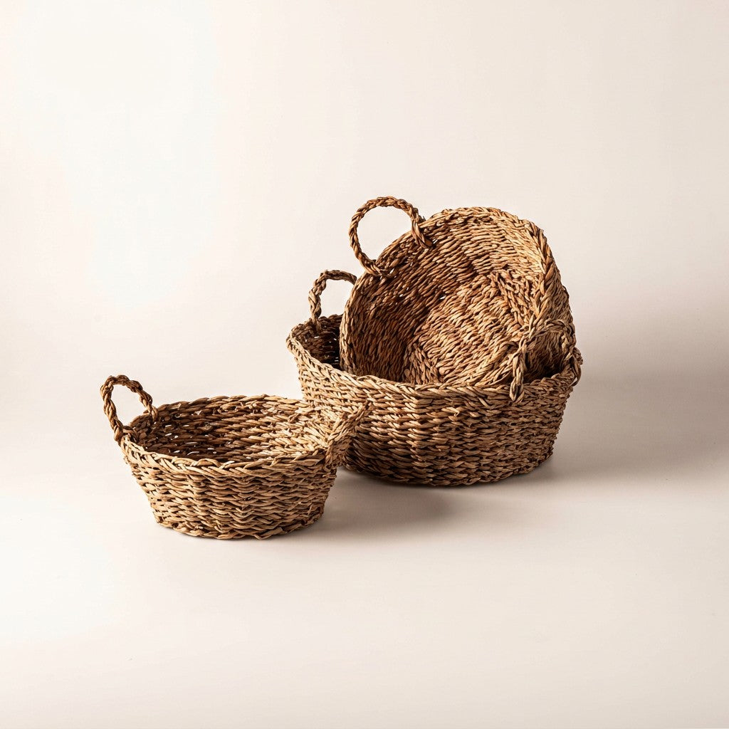 Low Round Seagrass Trays with Handles, Set of 3
