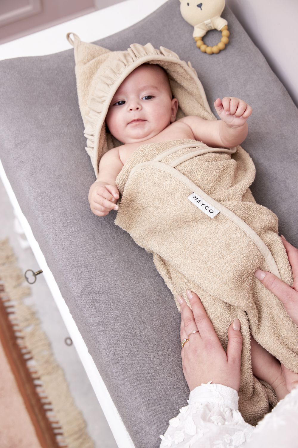 Ruffle Terry Bath Cape