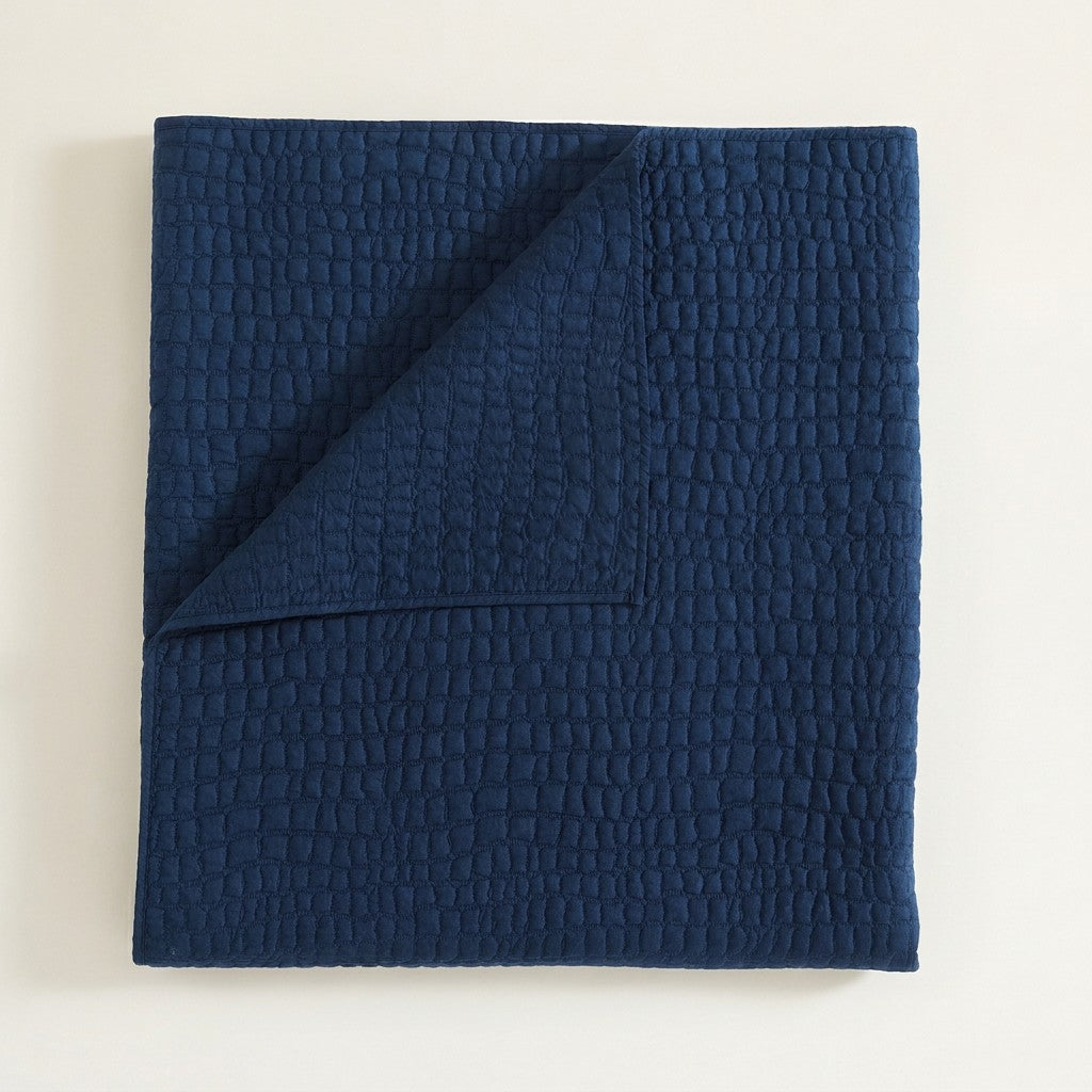 Lacoste Croc Scale Cotton Quilt Set