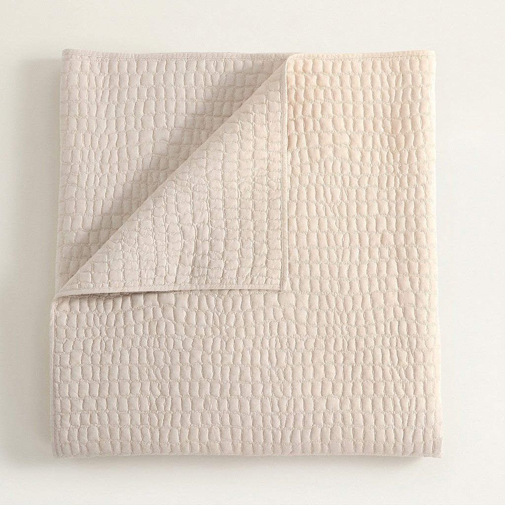Lacoste Croc Scale Cotton Quilt Set