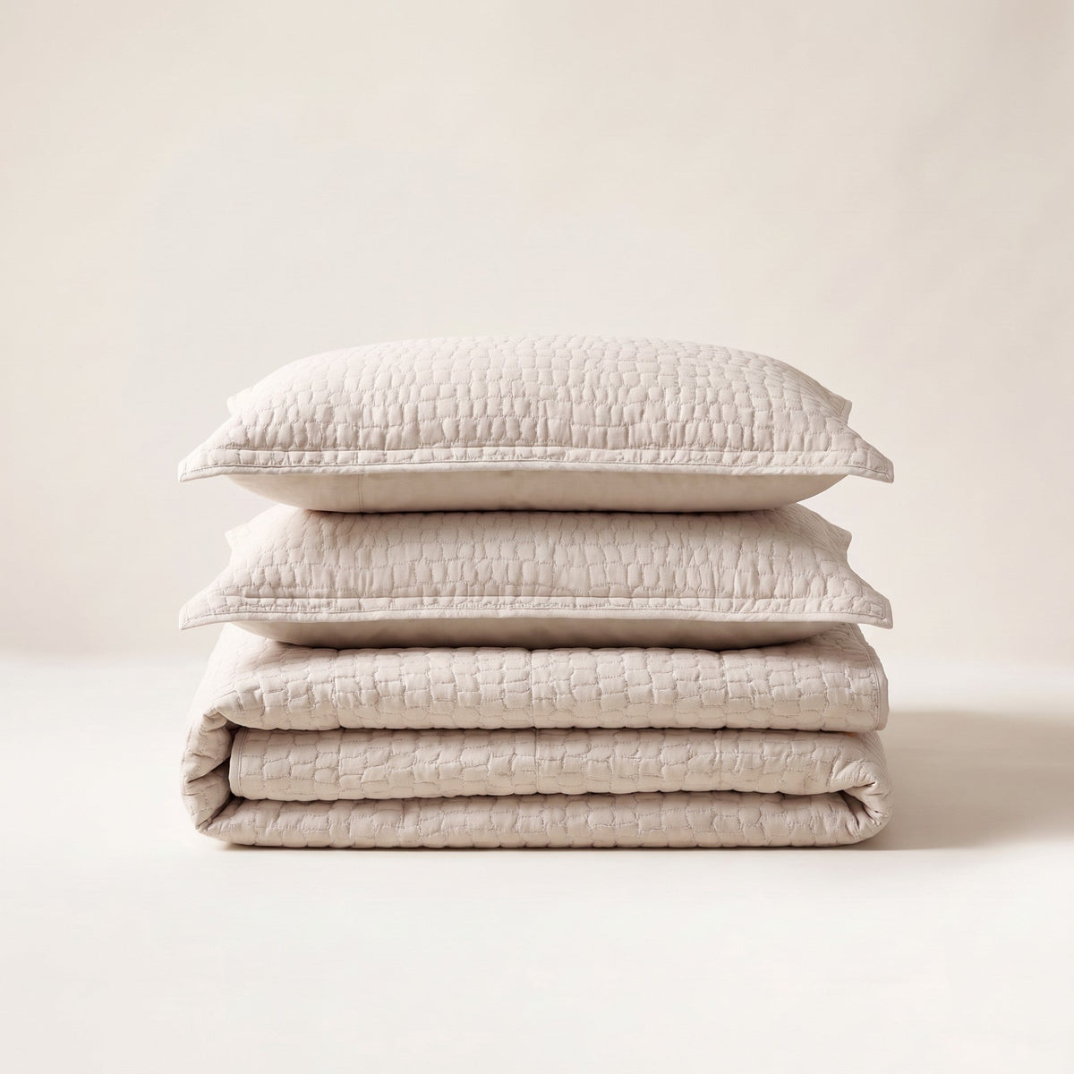 Lacoste Croc Scale Cotton Quilt Set