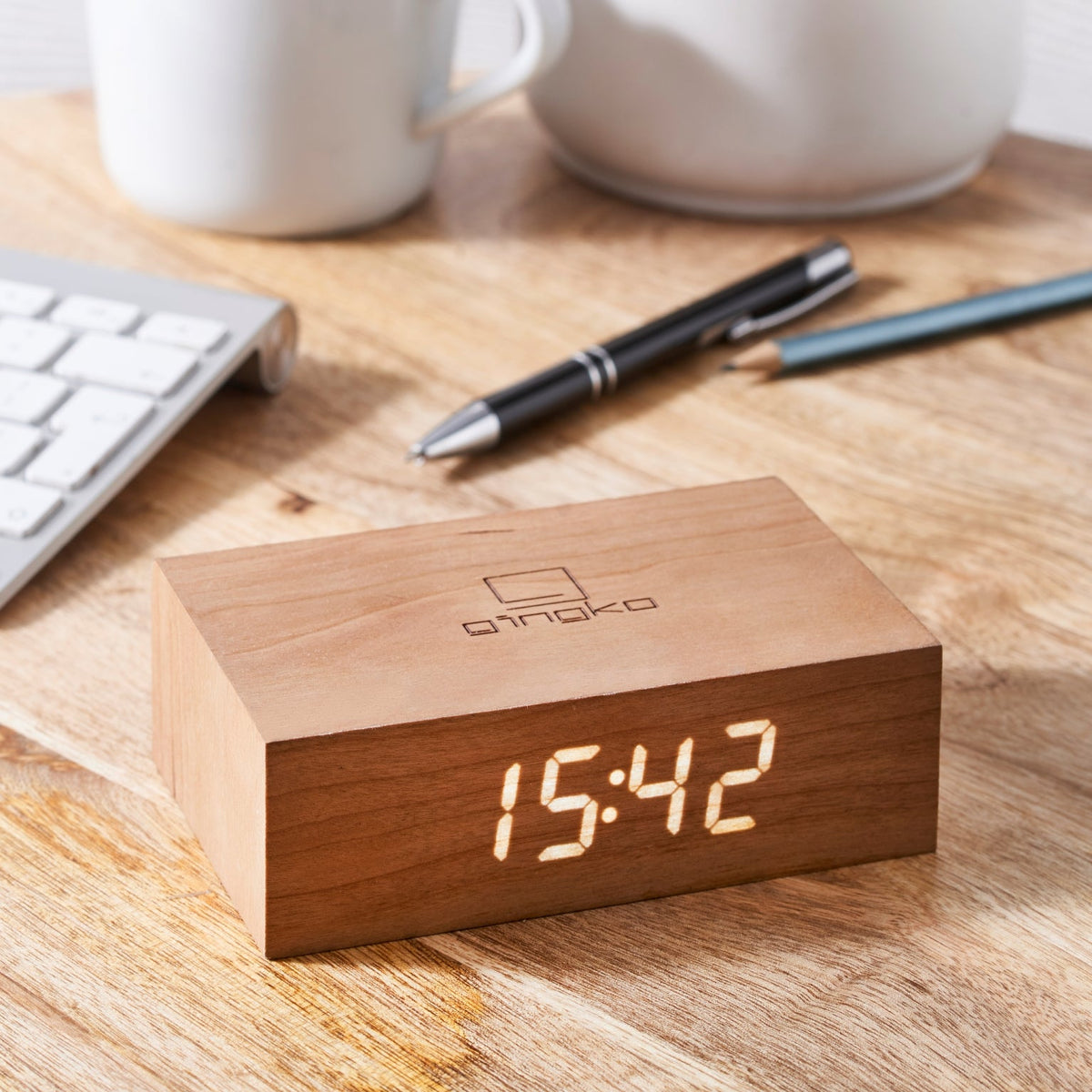 Flip Click Clock with White LED