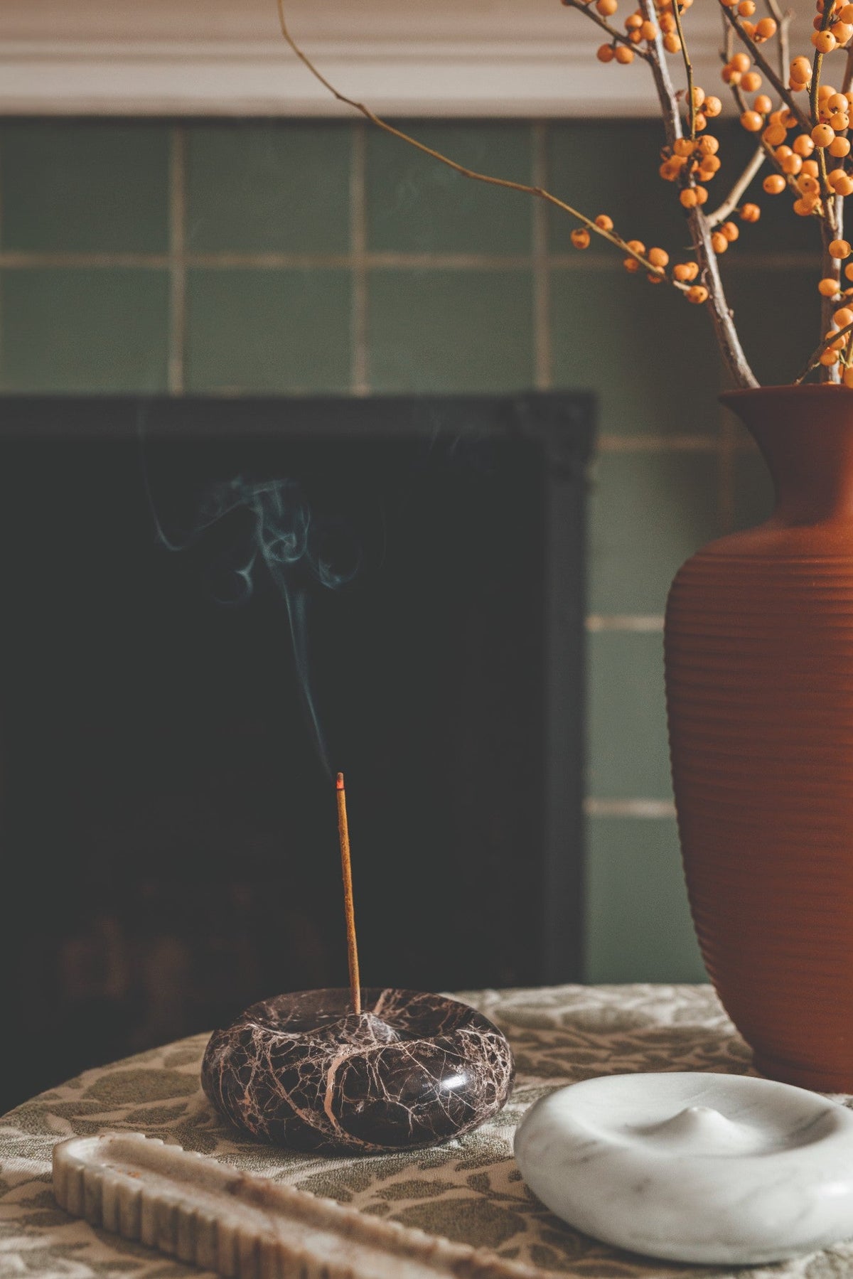Round Emperador Incense Holder