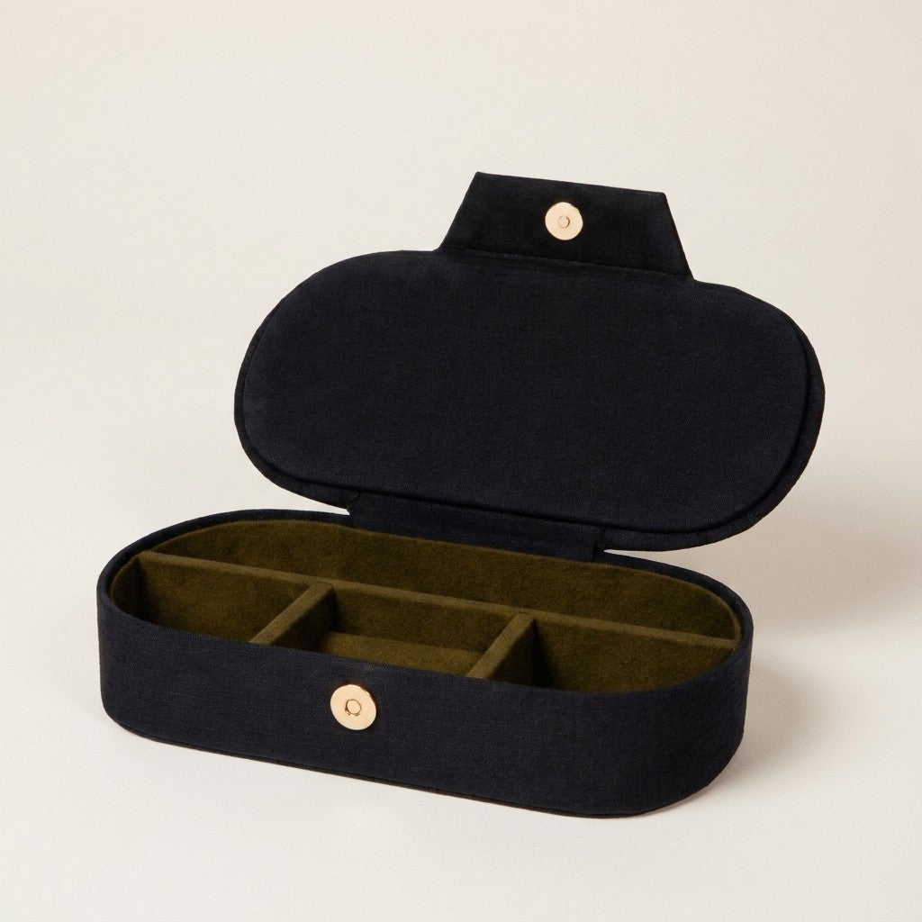 Amulet Embroidered Jewelry Box