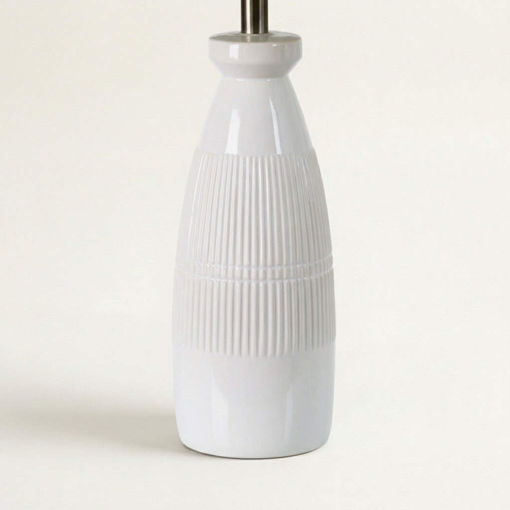 Nado Table Lamp