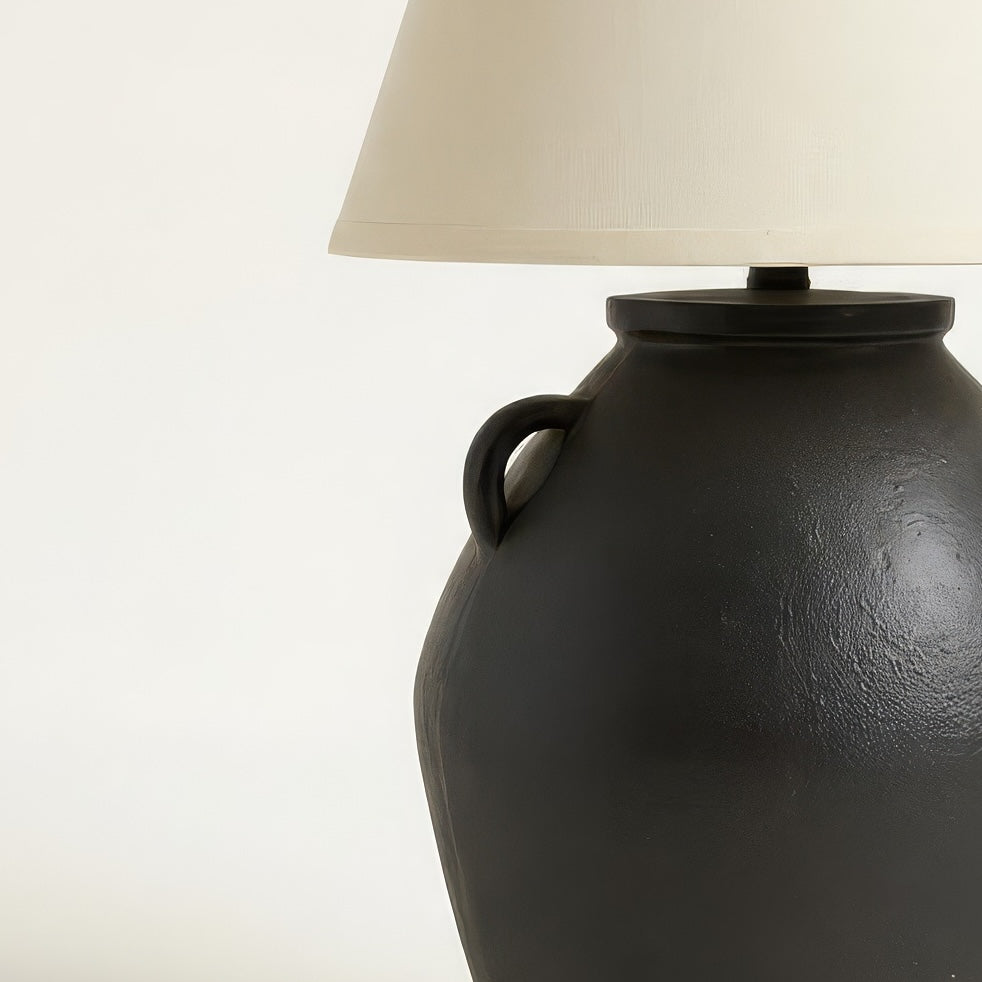 Tacta Table Lamp