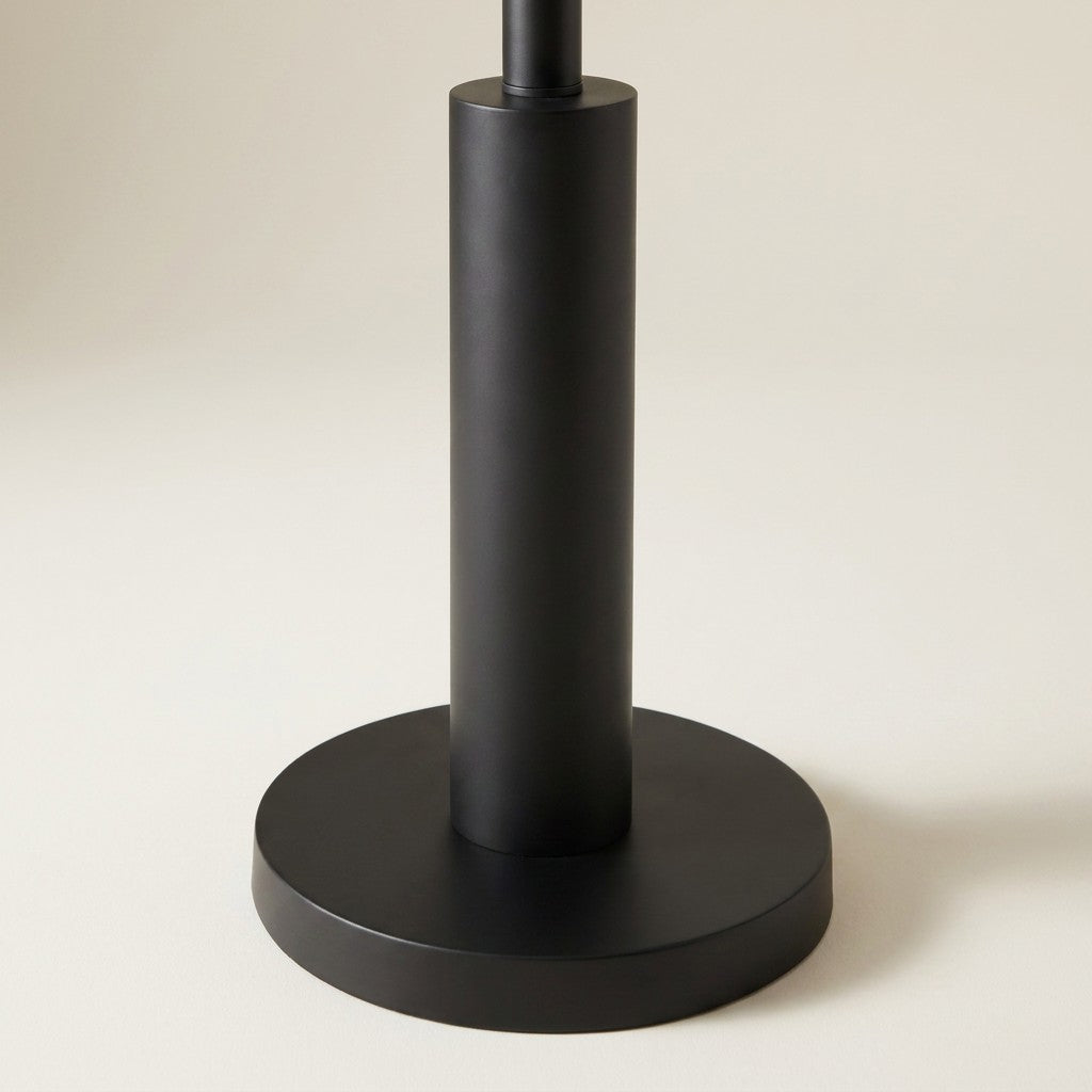 Pantera Floor Lamp - Black