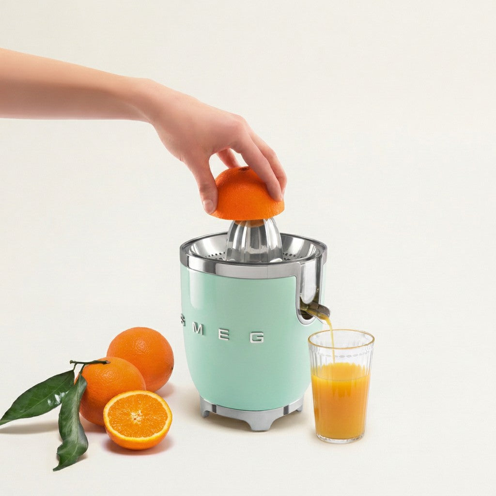 SMEG Citrus Juicer