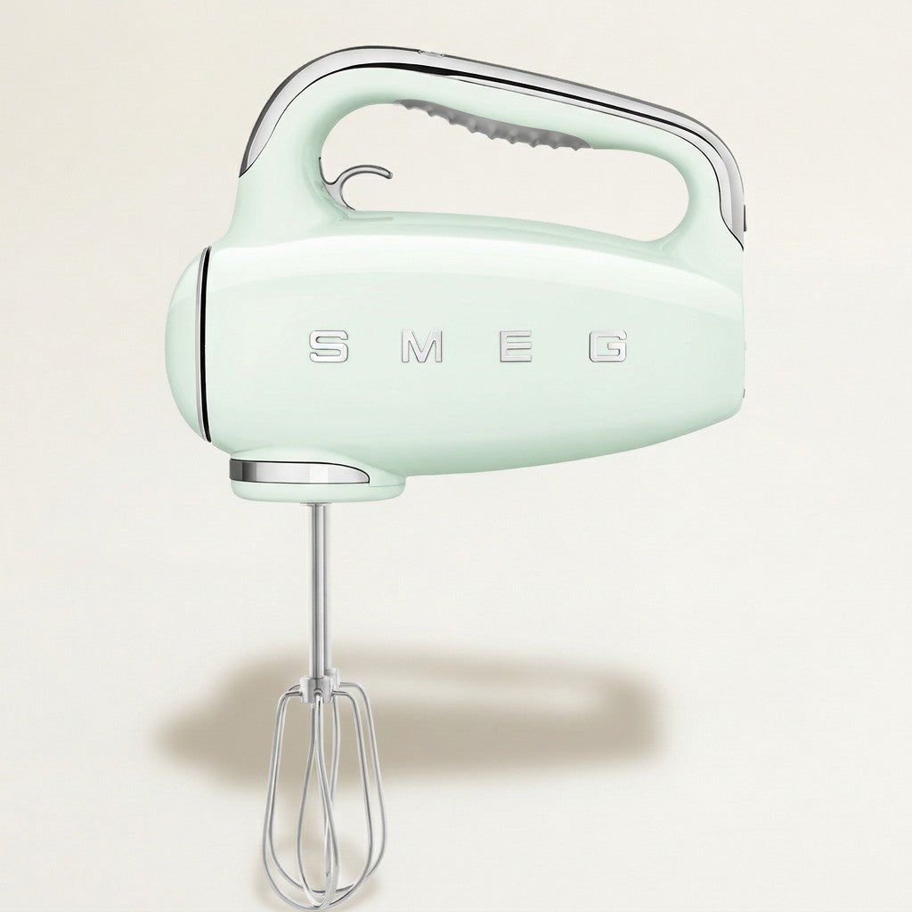 SMEG Hand Mixer with Attachment Bag