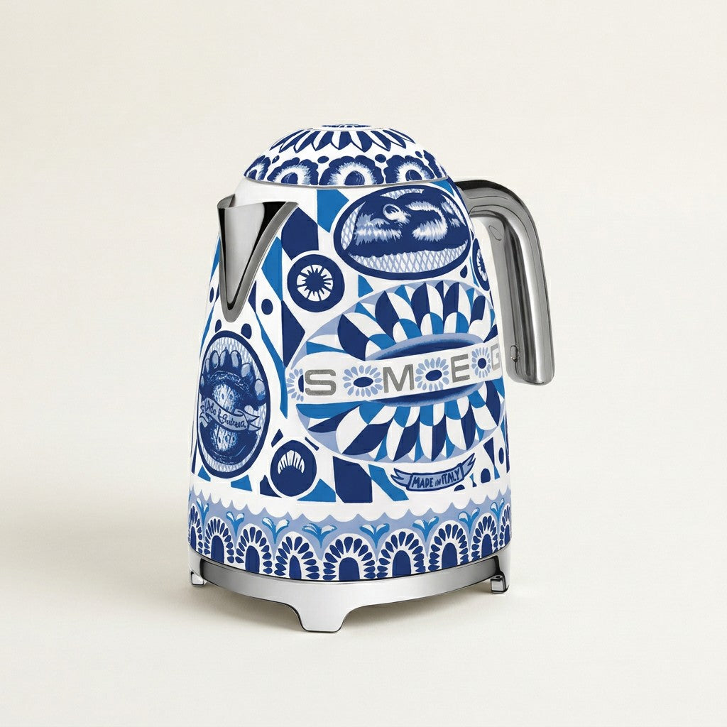 SMEG x Dolce Electric Kettle 1.7L, Blu Mediterraneo