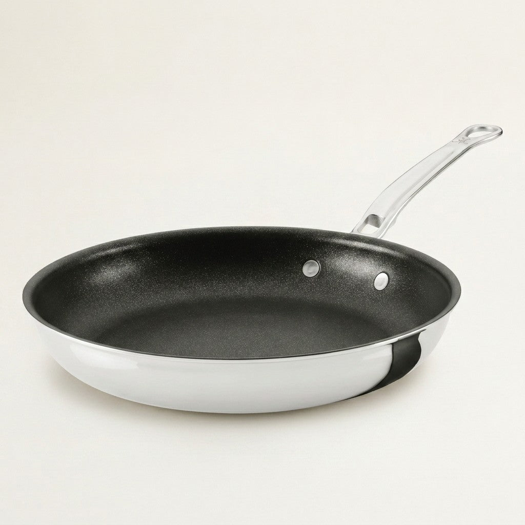 Hestan ProBond Luxe TITUM Nonstick Skillet