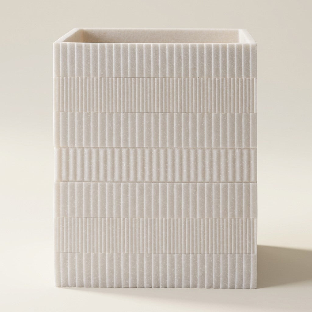 Urbano Wastebasket