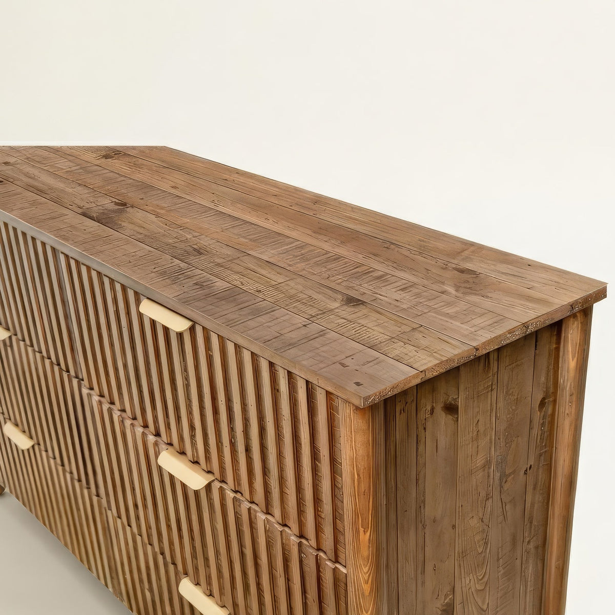 Britanica 6 Drawer Dresser