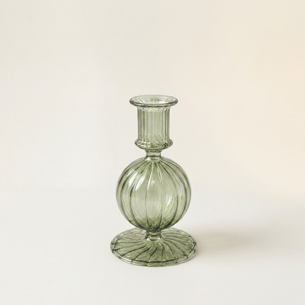 Nalia Candlestick, Parakeet