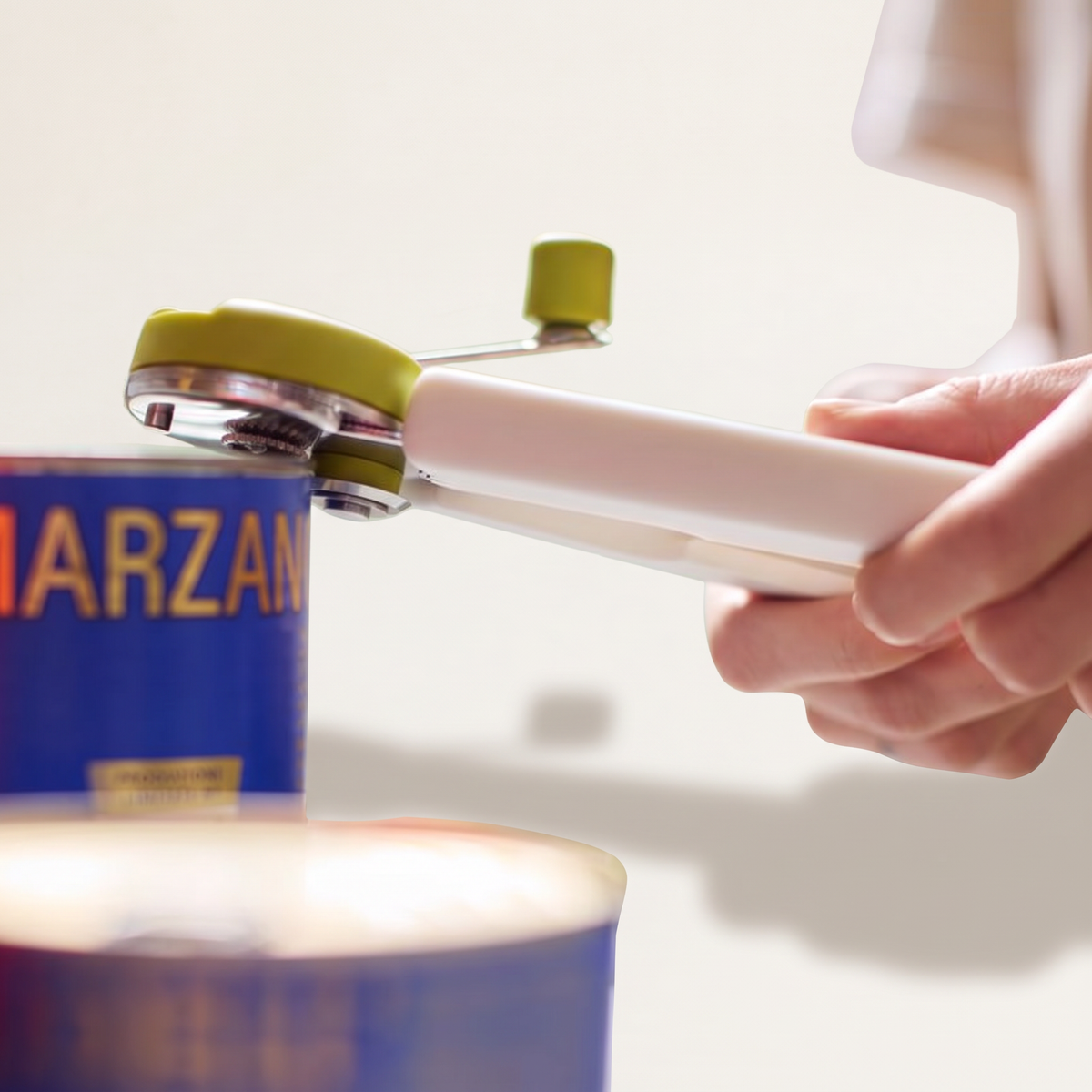 GoRound Can Opener