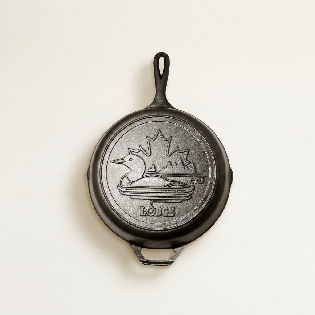 Lodge Canadiana Loon Skillet