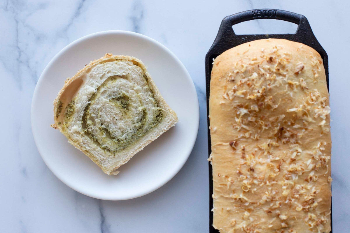 Lodge Bakeware Loaf Pan