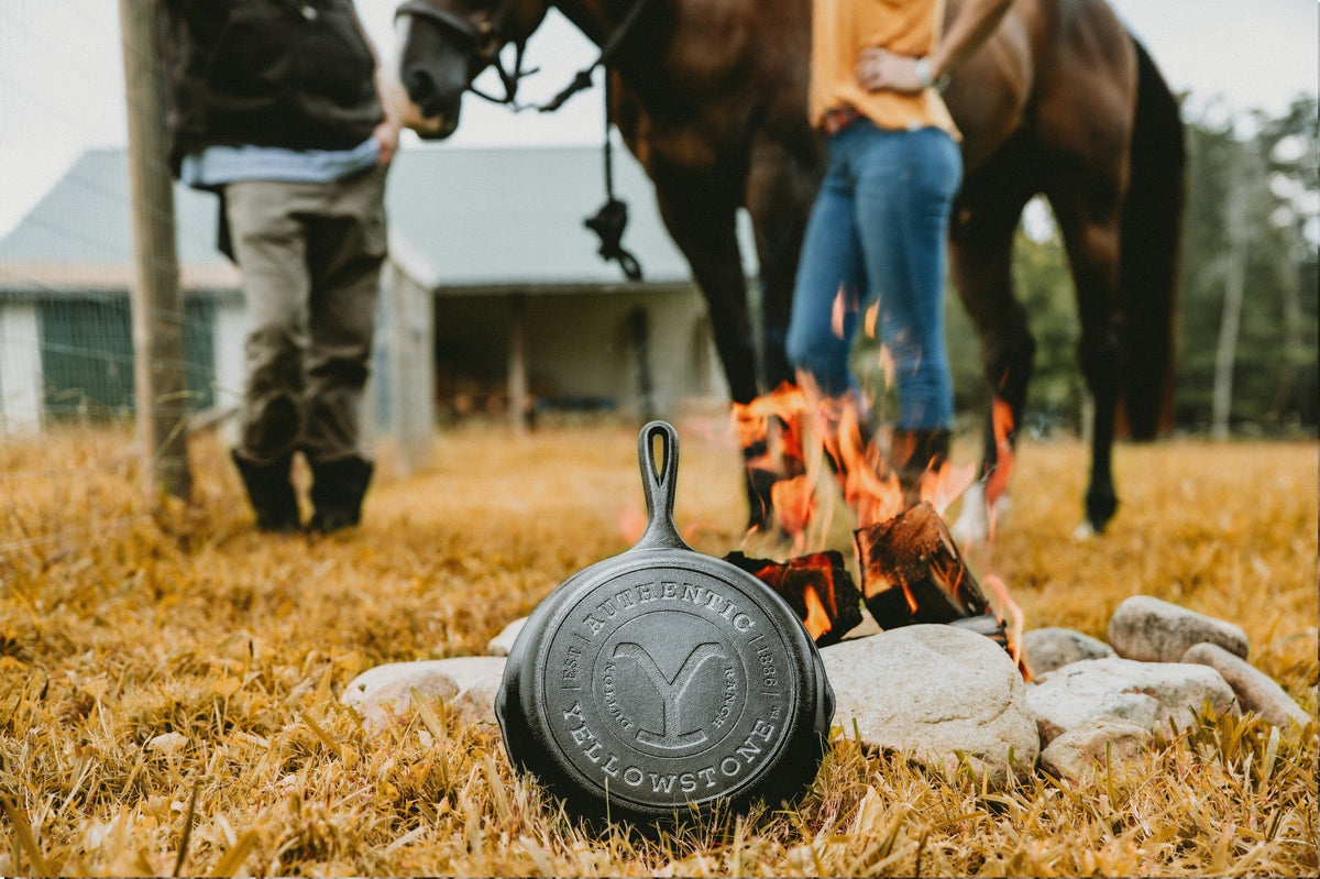 Lodge Yellowstone™ Cast Iron Authentic Y Skillet