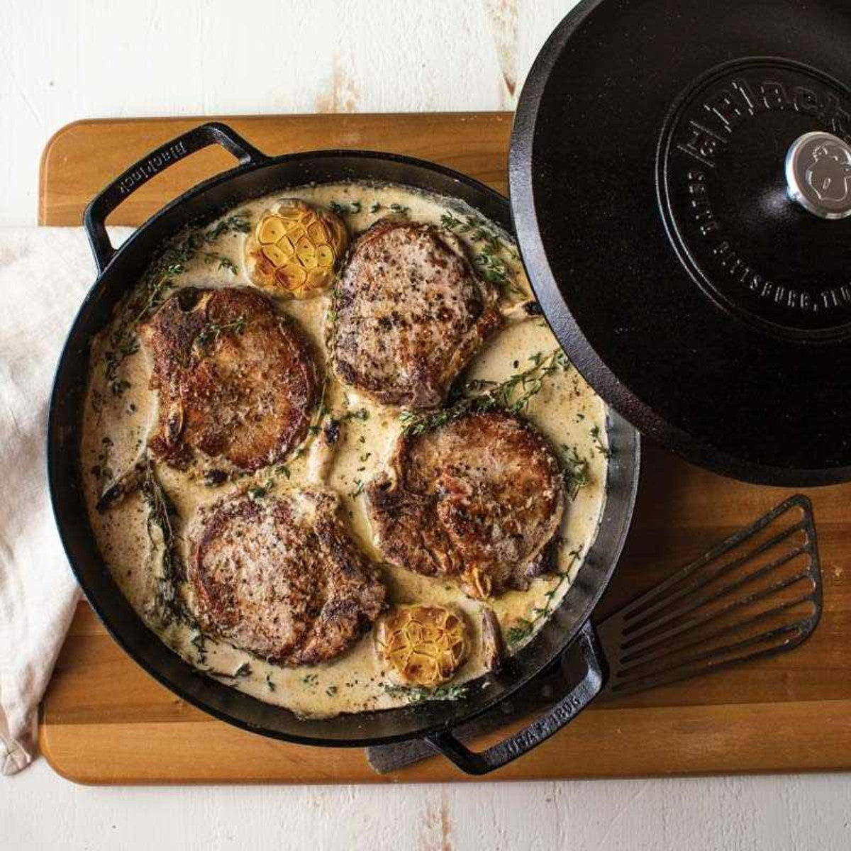 Lodge Blacklock 4 Quart Braiser