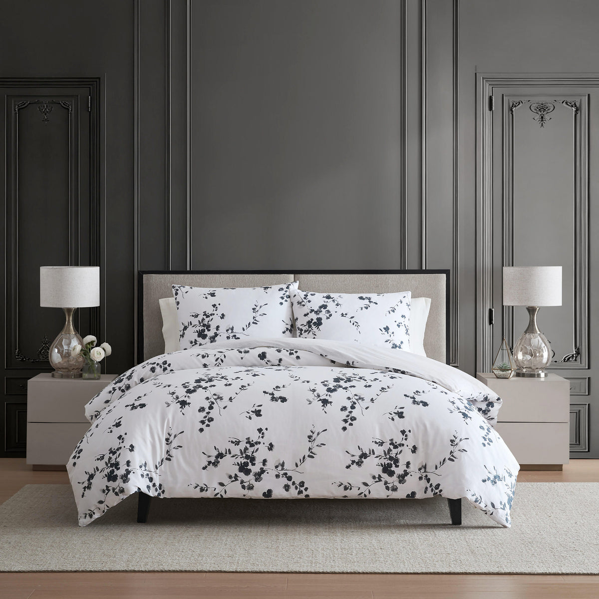 Noir Bouquet/Ikat Line Duvet Set