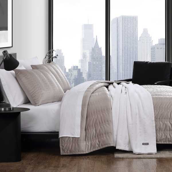 Velvet Linear Stitch Quilt Set