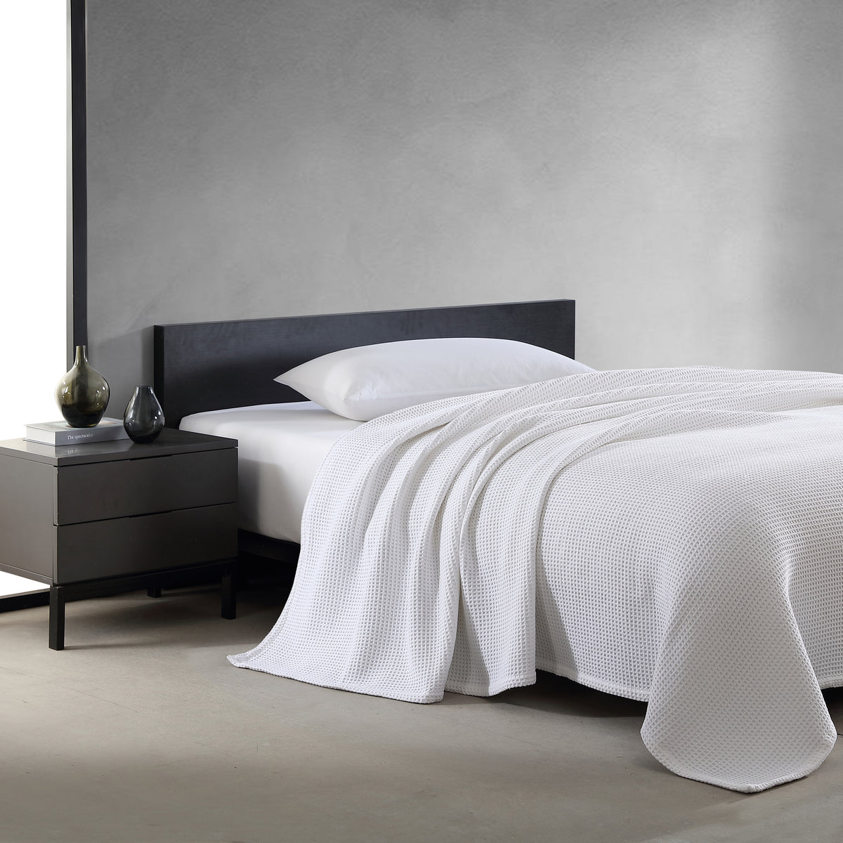 Vera Wang Waffleweave 1-Piece Blanket