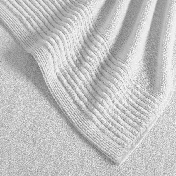 Sculpted Pleat Towel Set