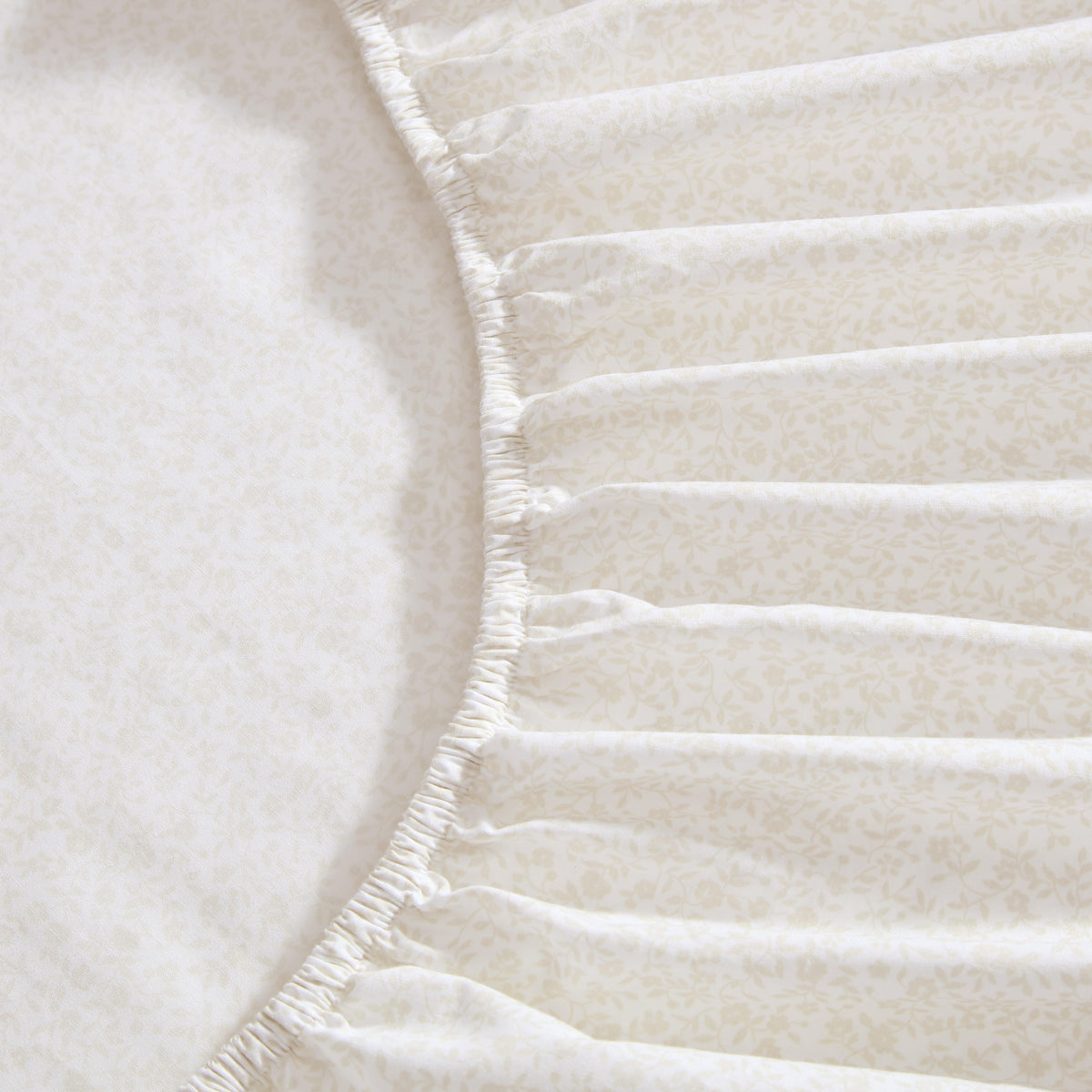 Chelsie Vine Sheet Set