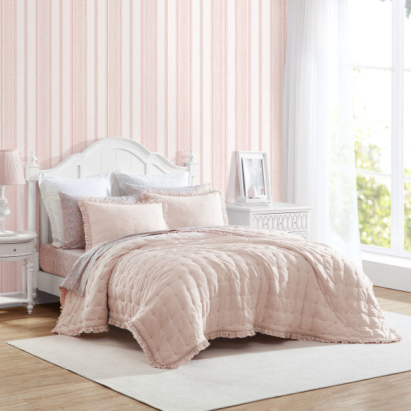 Hailee Quilt Set