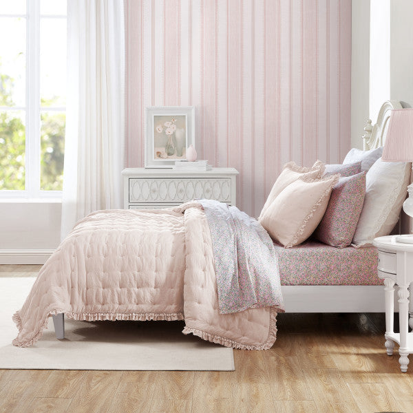 Hailee Quilt Set