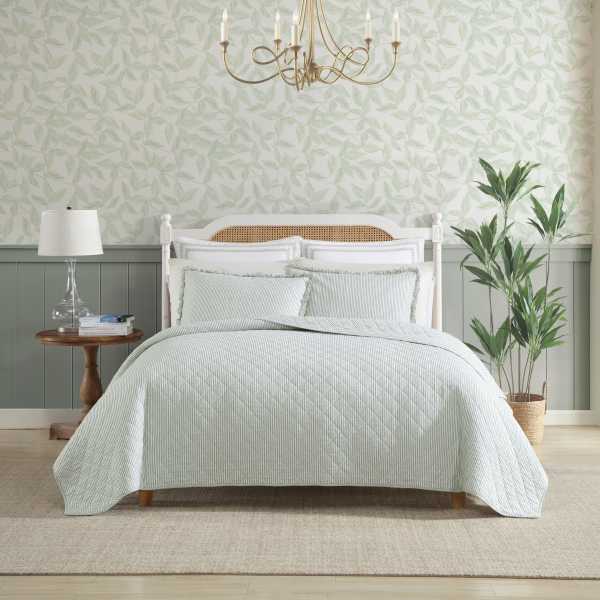 Oxford Stripe Quilt Set