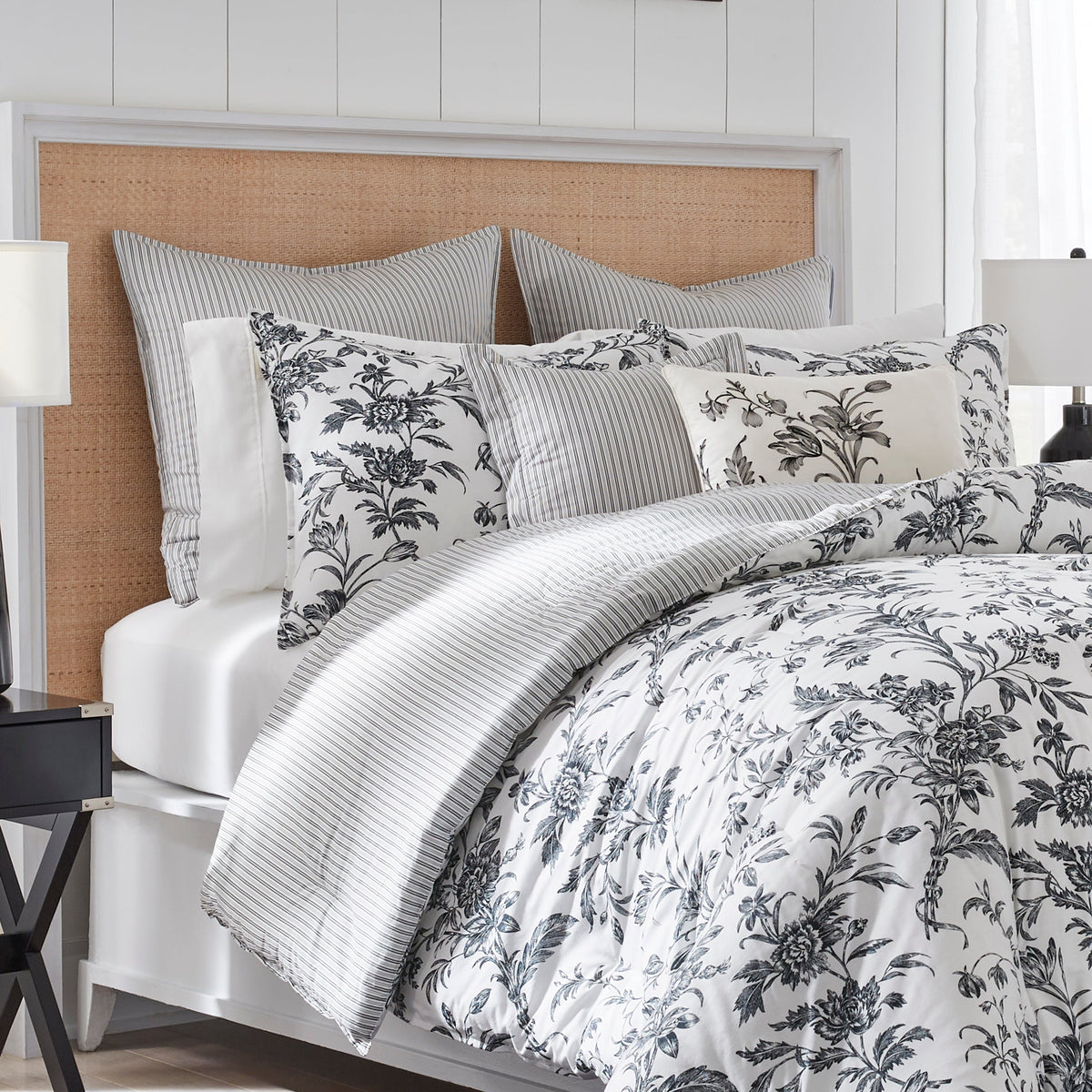 Amberley Comforter Set